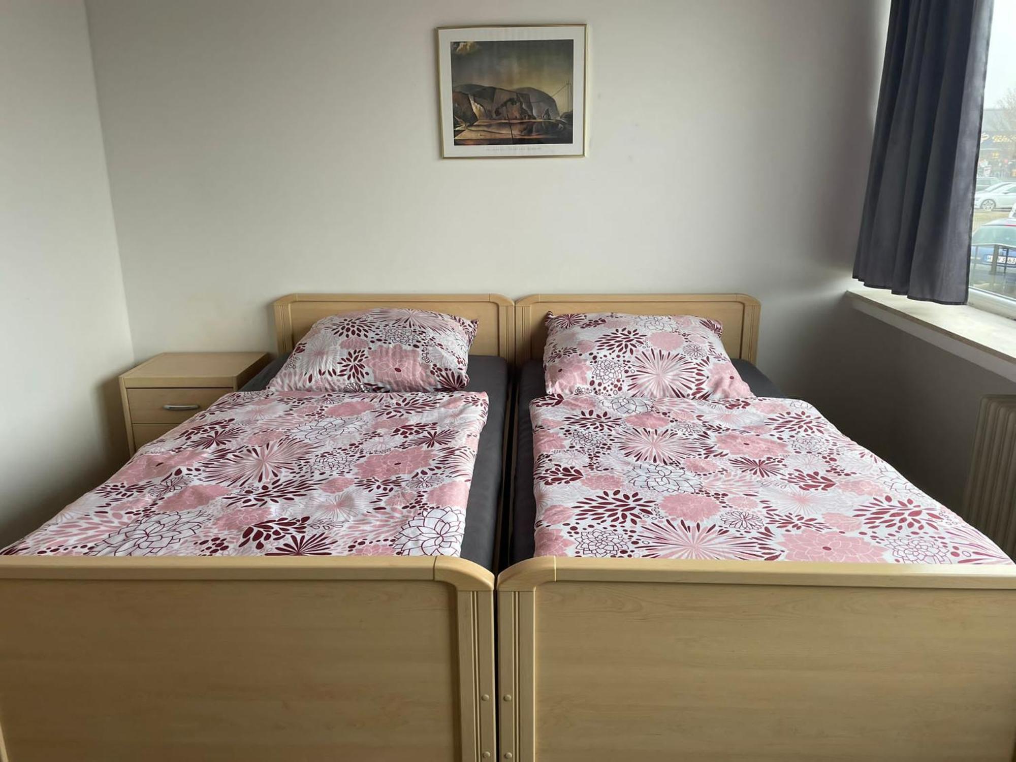 Zimmer Vermietung Hannover พัทเทนเซน ภายนอก รูปภาพ
