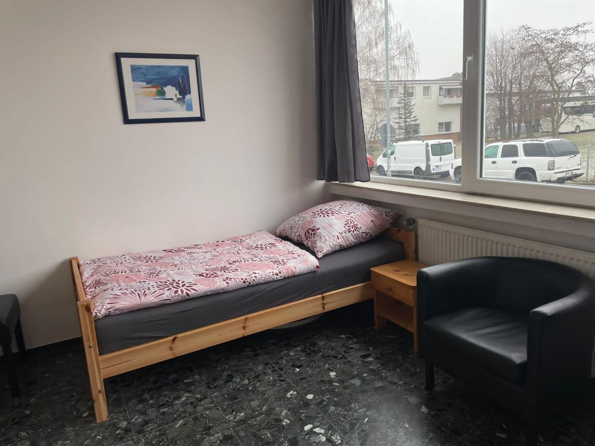 Zimmer Vermietung Hannover พัทเทนเซน ภายนอก รูปภาพ